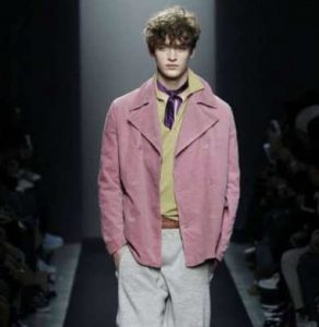 Pink mans jacket from the bottega-veneta 2015-2016 collection